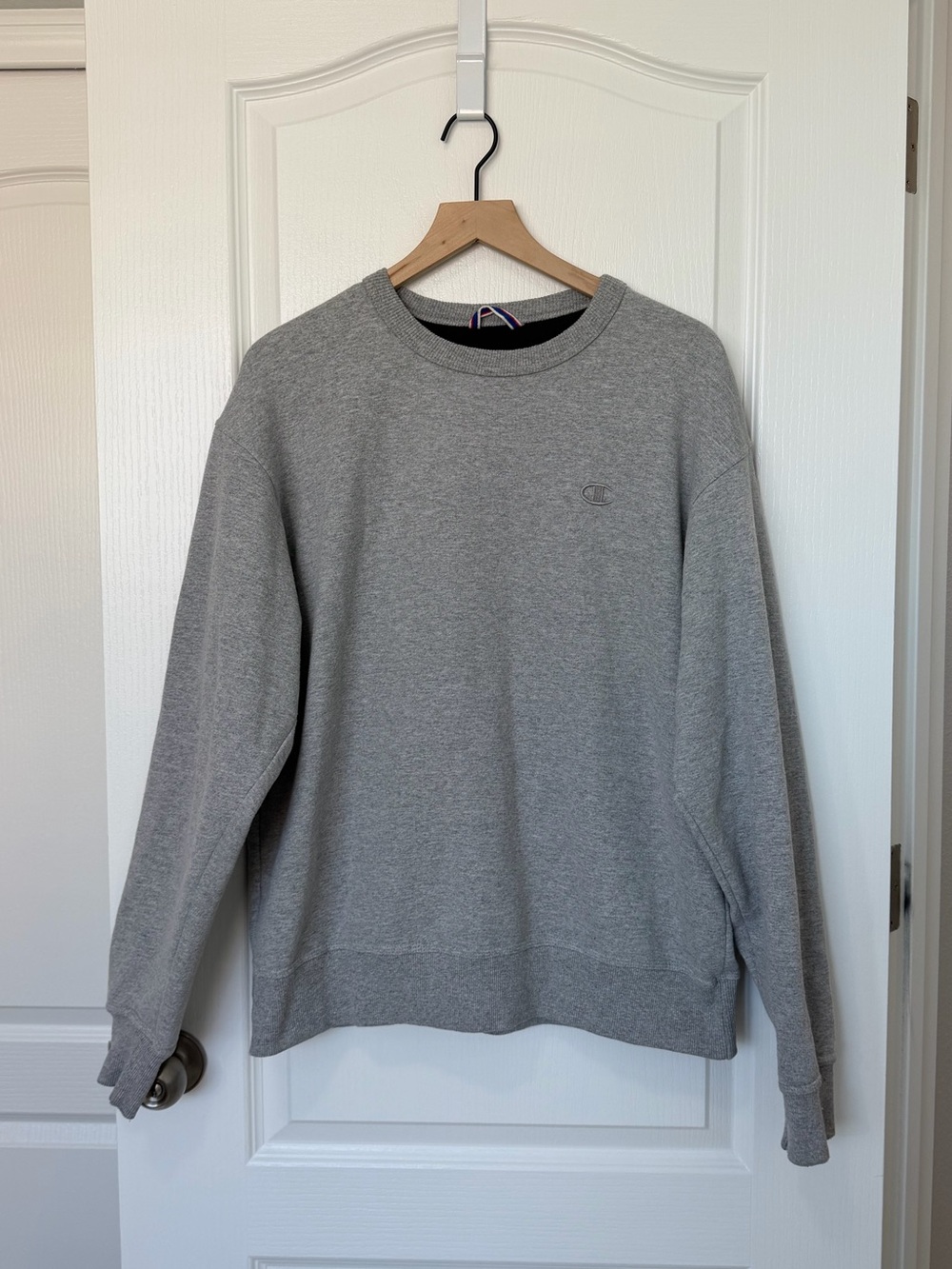 Champion Crewneck Gray Sweater